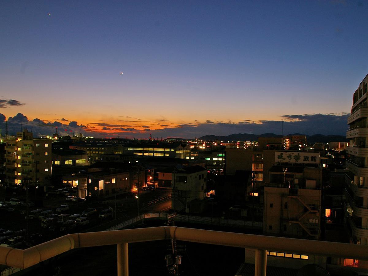 Business Hotel Sakigake Honkan Himeji Extérieur photo